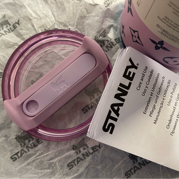 Stanley Lavender Tumbler 40oz - Picture 9 of 9